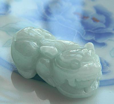 YHGJ-6064 工厂批发a货天然翡翠玉 品牌代理加盟冰耨
